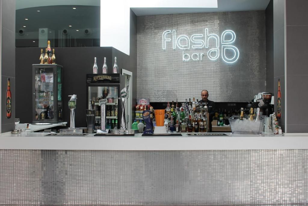 Flash Hotel Benidorm - Adults Only фото 22