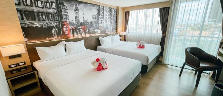 Фото отеля GLOW Pattaya