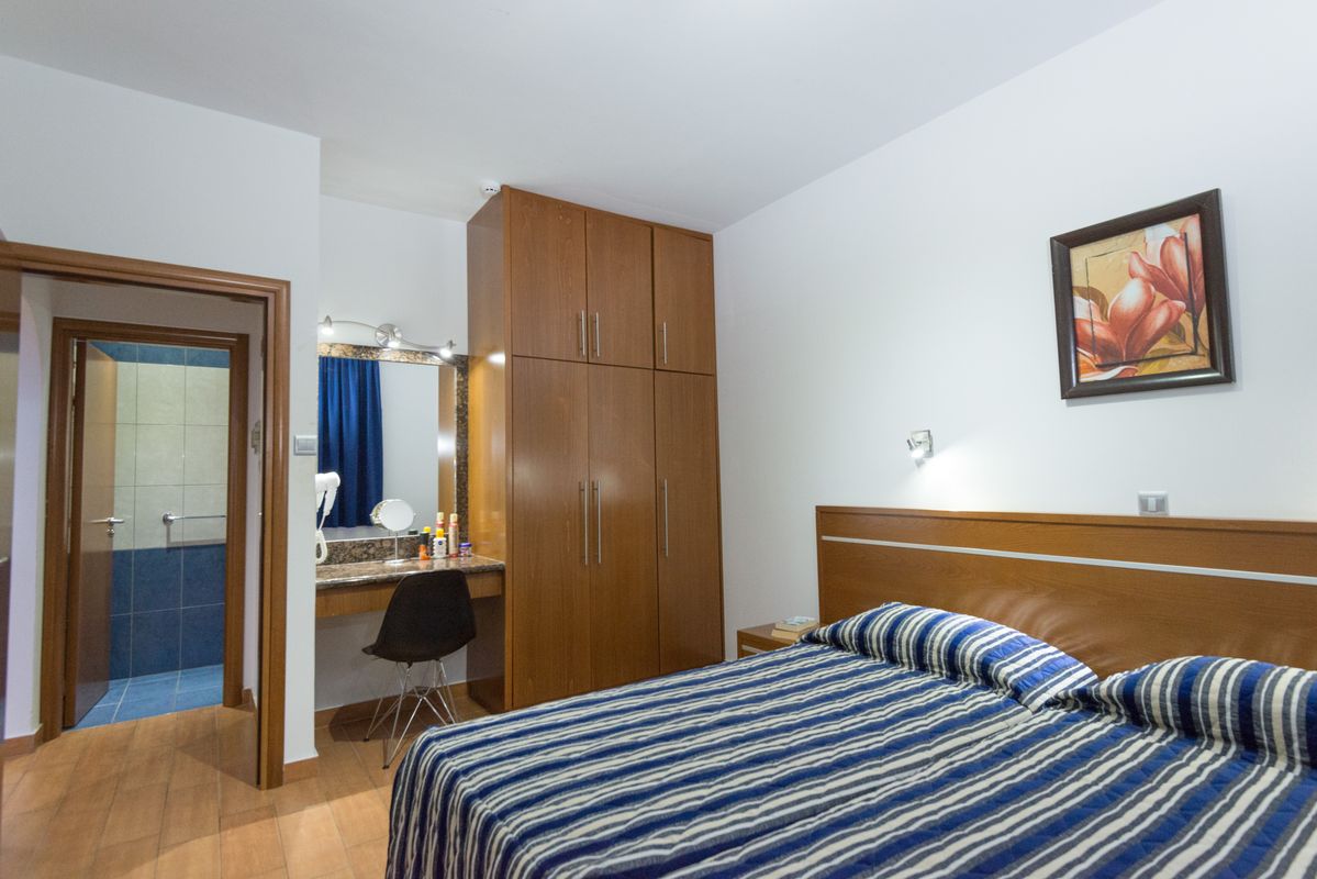 Loutsiana Hotel Apartments фото 5