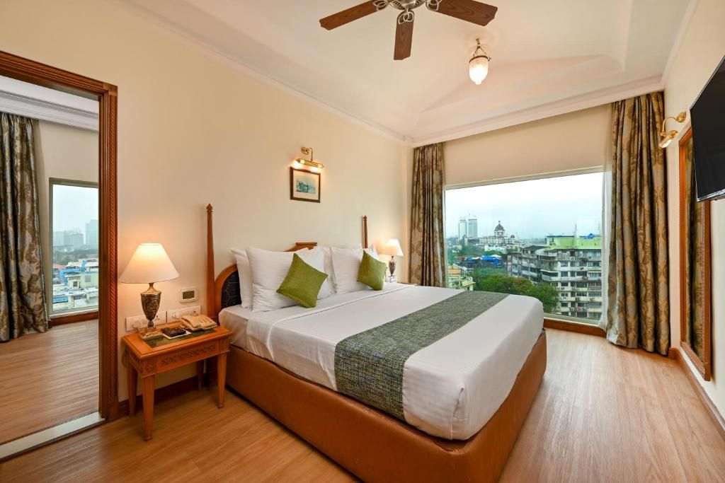 Fariyas Hotel Mumbai фото 35