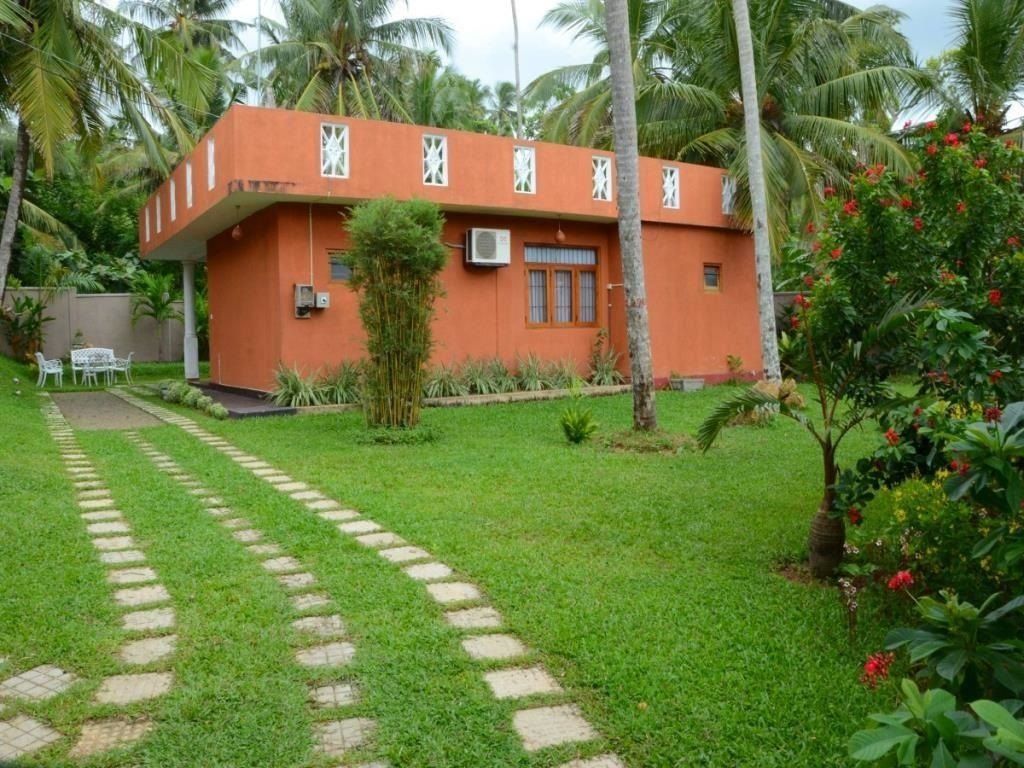 Lavendish Beach Resort фото 3
