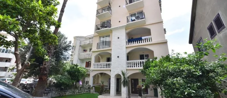 Фото отеля Adrovic 110 Guest House