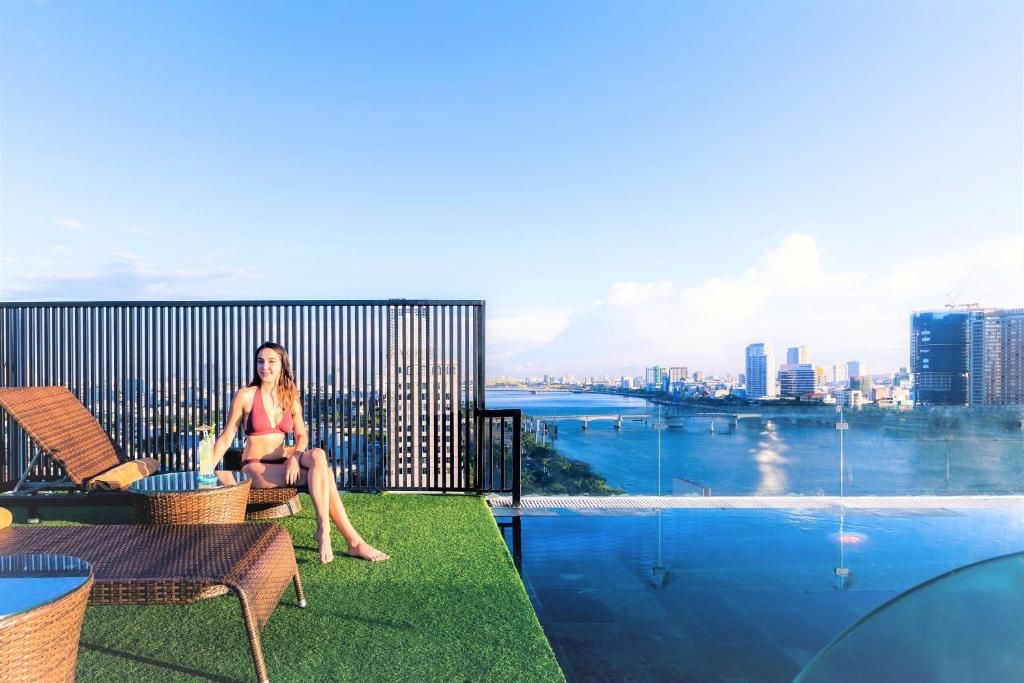 Ibiza Riverfront Hotel фото 39