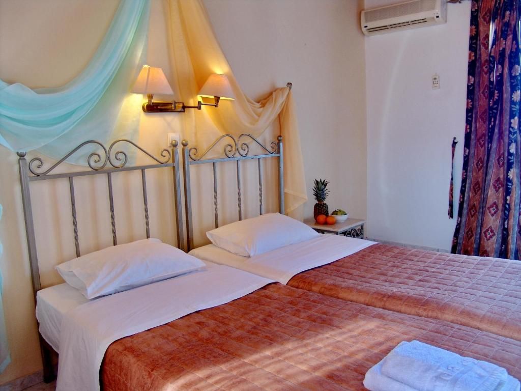 Irida Hotel Apartments фото 26