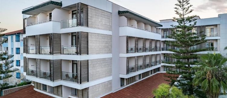 Фото отеля Trendy Side Beach Hotel