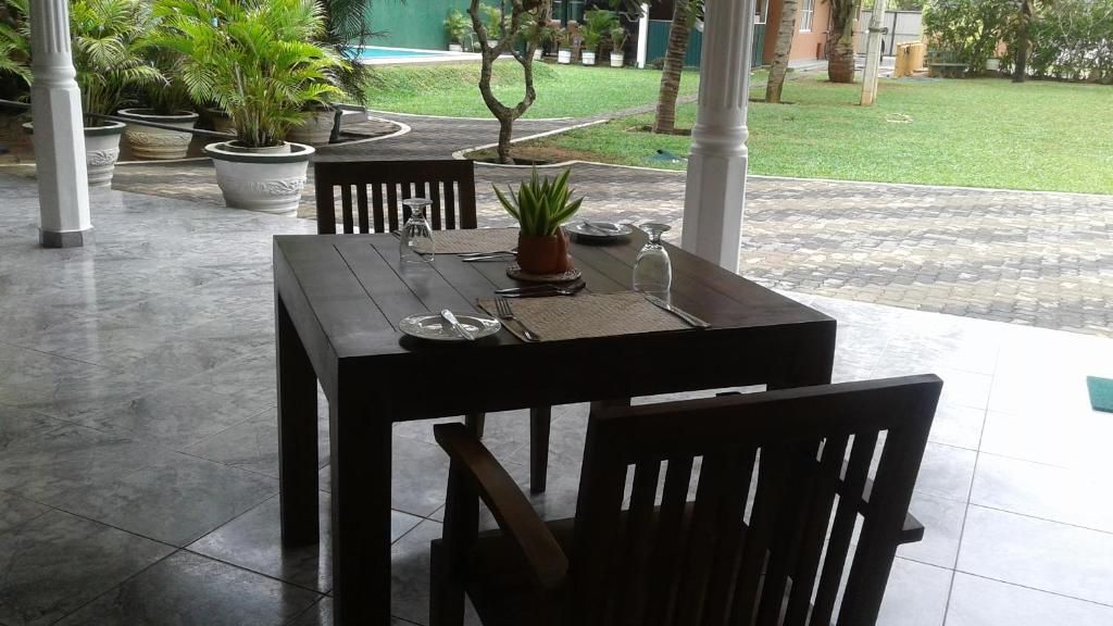 Larn's Villa Hotel & Apartment фото 48