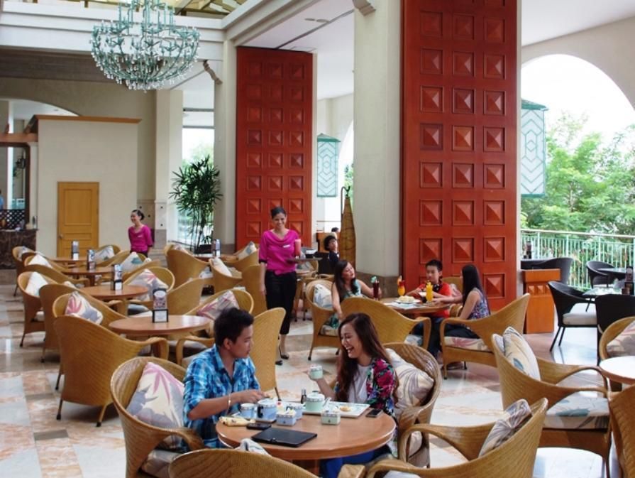 Jpark Island Resort & Waterpark Cebu - Multiple Use Hotel фото 1