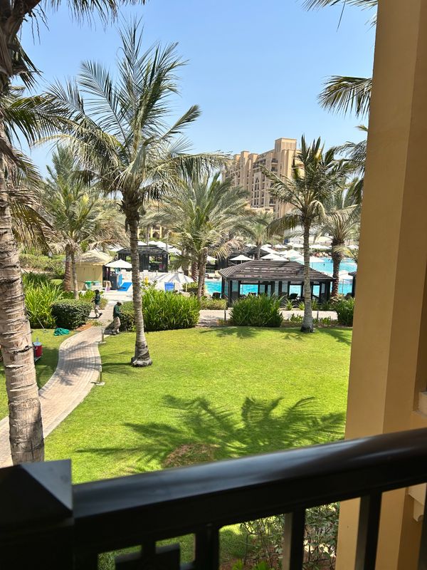 DoubleTree by Hilton Resort & Spa Marjan Island фото 76