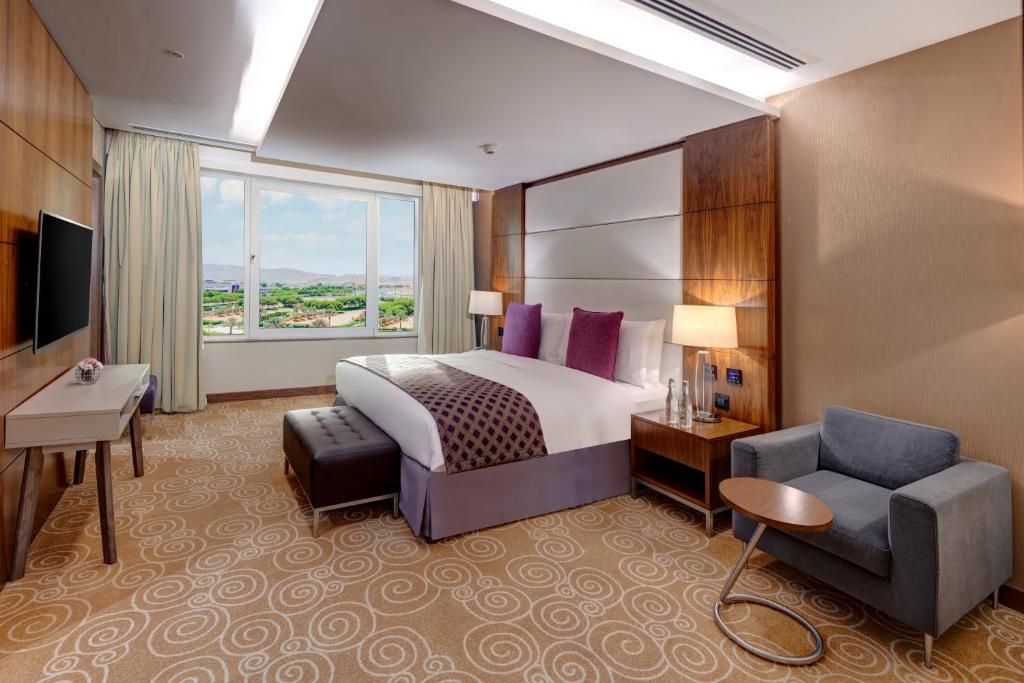 Crowne Plaza Muscat OCEC фото 27