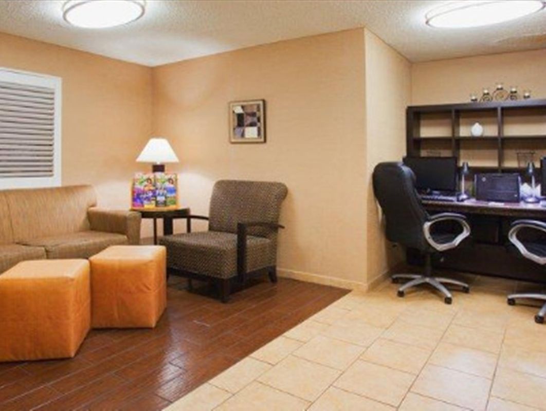 Best Western McCarran Inn фото 16