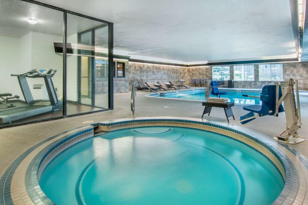 Comfort Suites фото 18