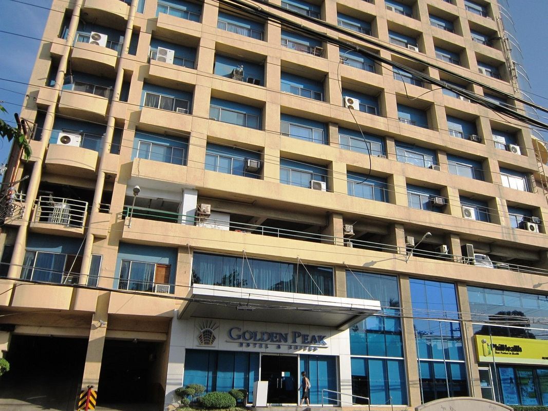 Golden Peak Hotel & Suites фото 5
