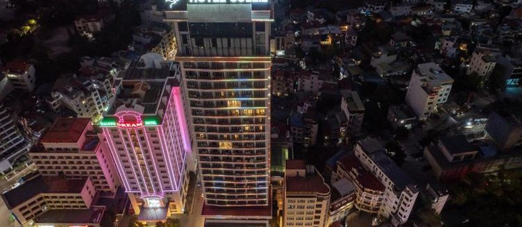Фото отеля Hotel Soleil Ha Long, Trademark Collection by Wyndham
