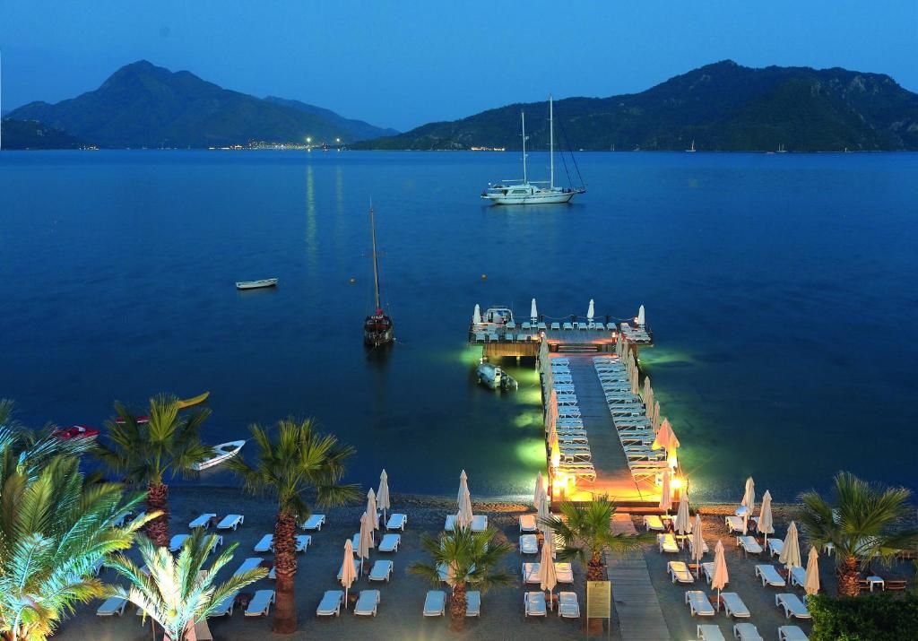Cettia Beach Resort фото 71