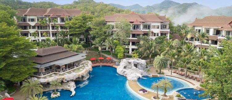 Фото отеля Springfield Village Golf & Spa