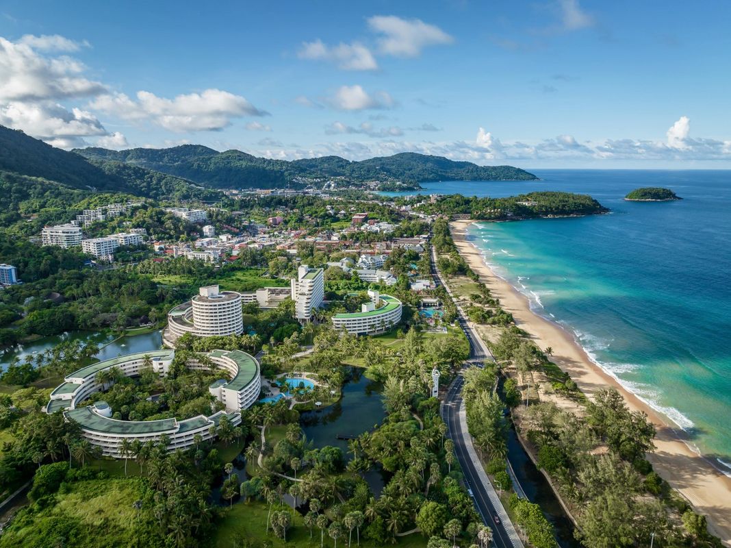 Pullman Phuket Karon Beach Resort фото 30