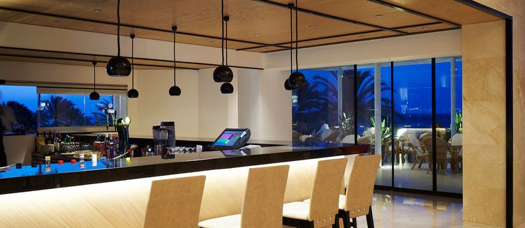 Фото отеля Sunrise Beach Hotel