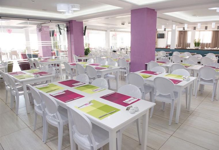 New Famagusta Hotel фото 8