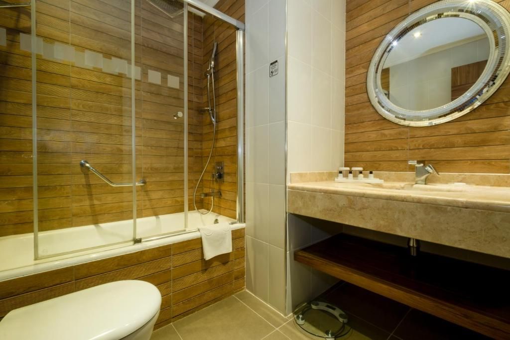 Holiday Inn Bursa фото 32