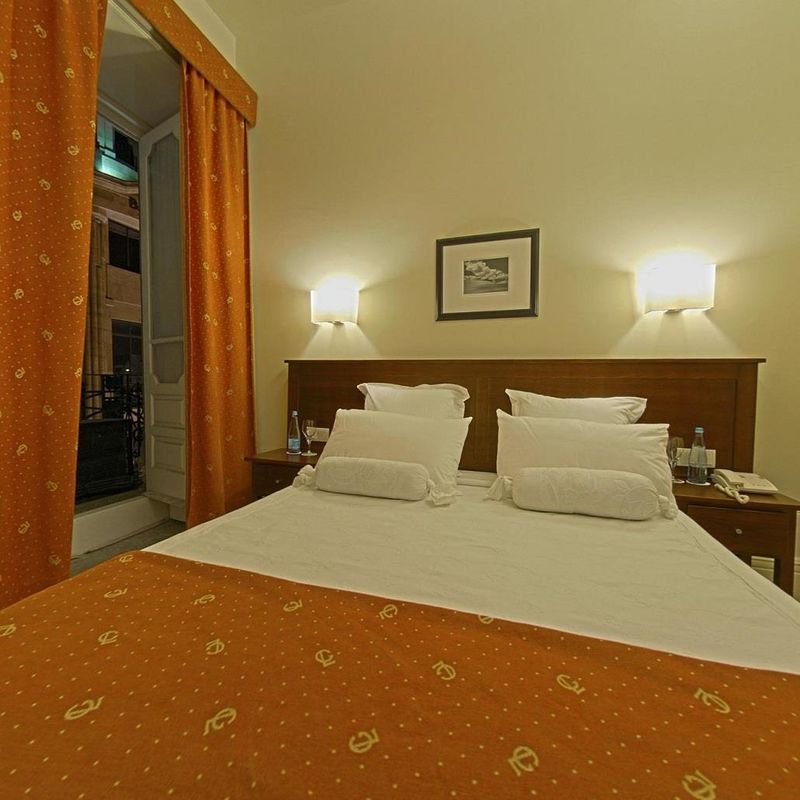 Hotel Aliados фото 1