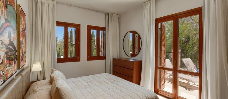 Фото отеля Aphrodite Hills Holiday Residences