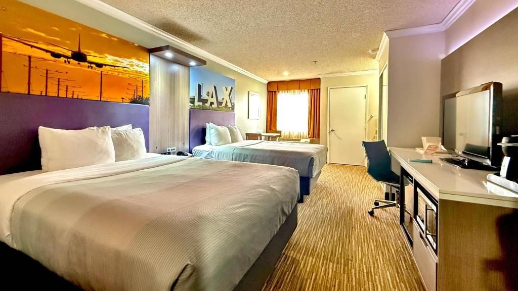 Quality Inn & Suites Los Angeles Airport - LAX фото 20