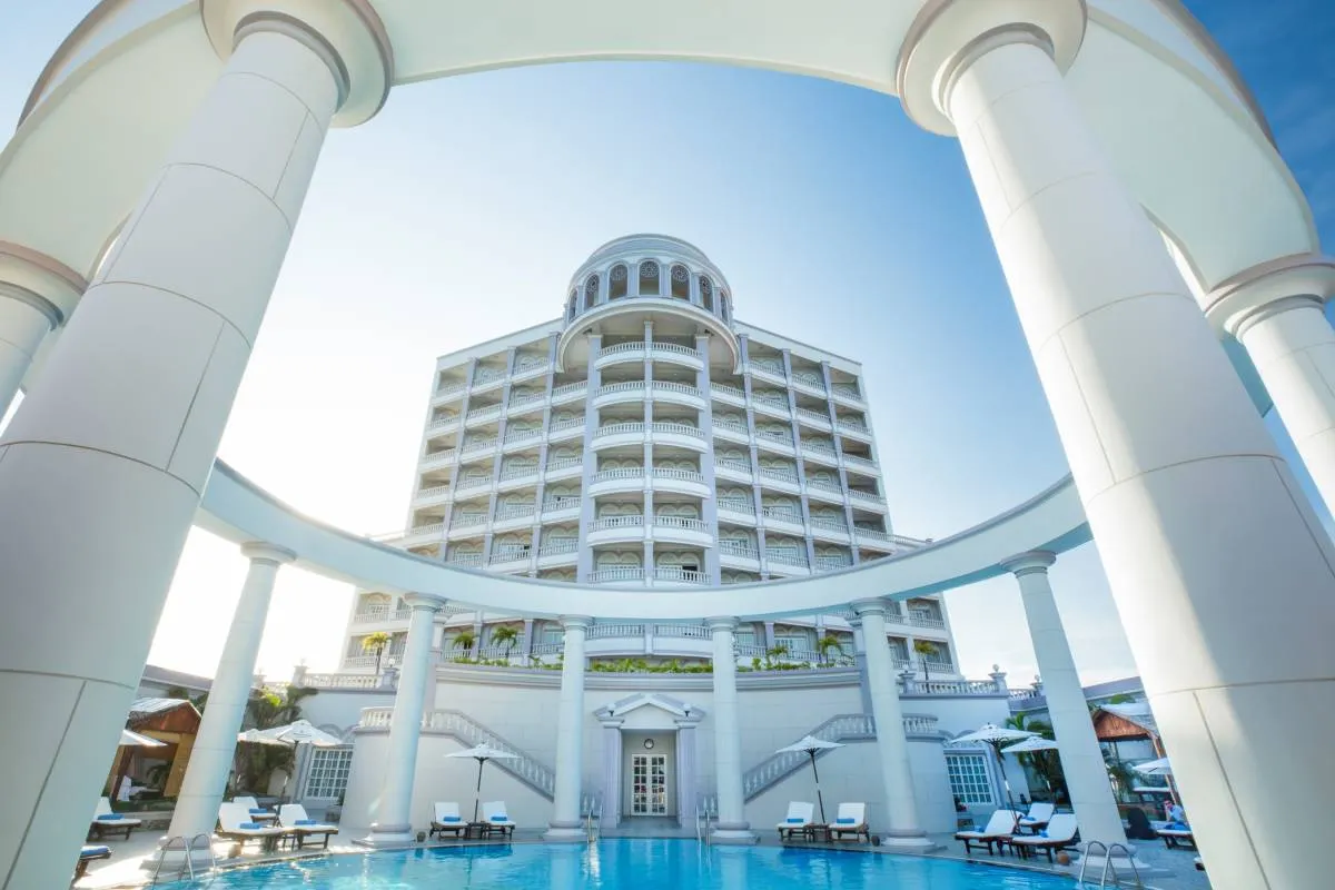 Sunrise Nha Trang Beach Hotel & Spa фото 7