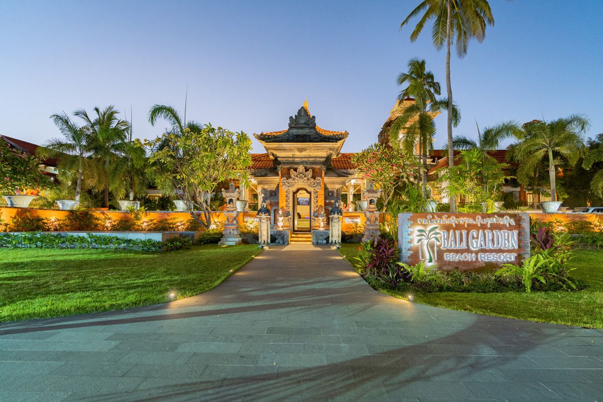 Bali Garden Beach Resort фото 0