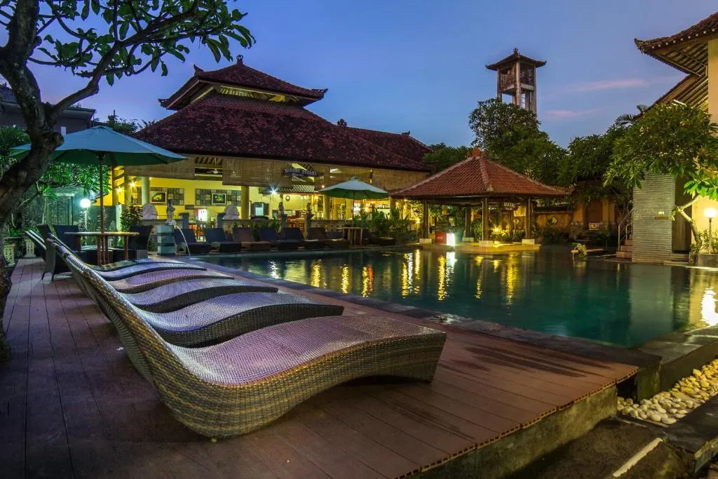 Bakung Beach Resort фото 28