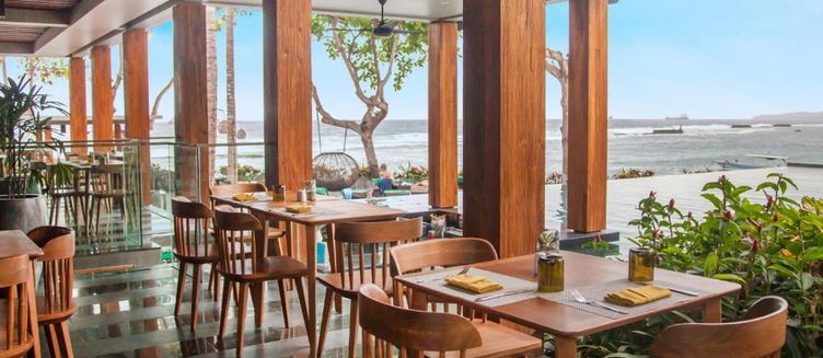 Фото отеля Candi Beach Villas