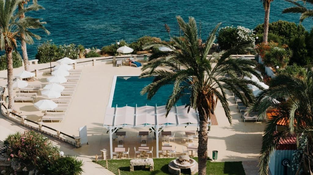 Vrachia Beach Hotel & Suites фото 35