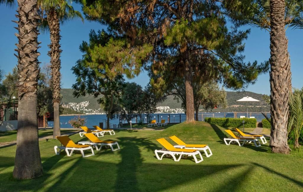 DoubleTree by Hilton Bodrum Isil Club Resort фото 100
