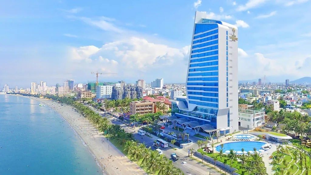 Grand Tourane Hotel фото 0