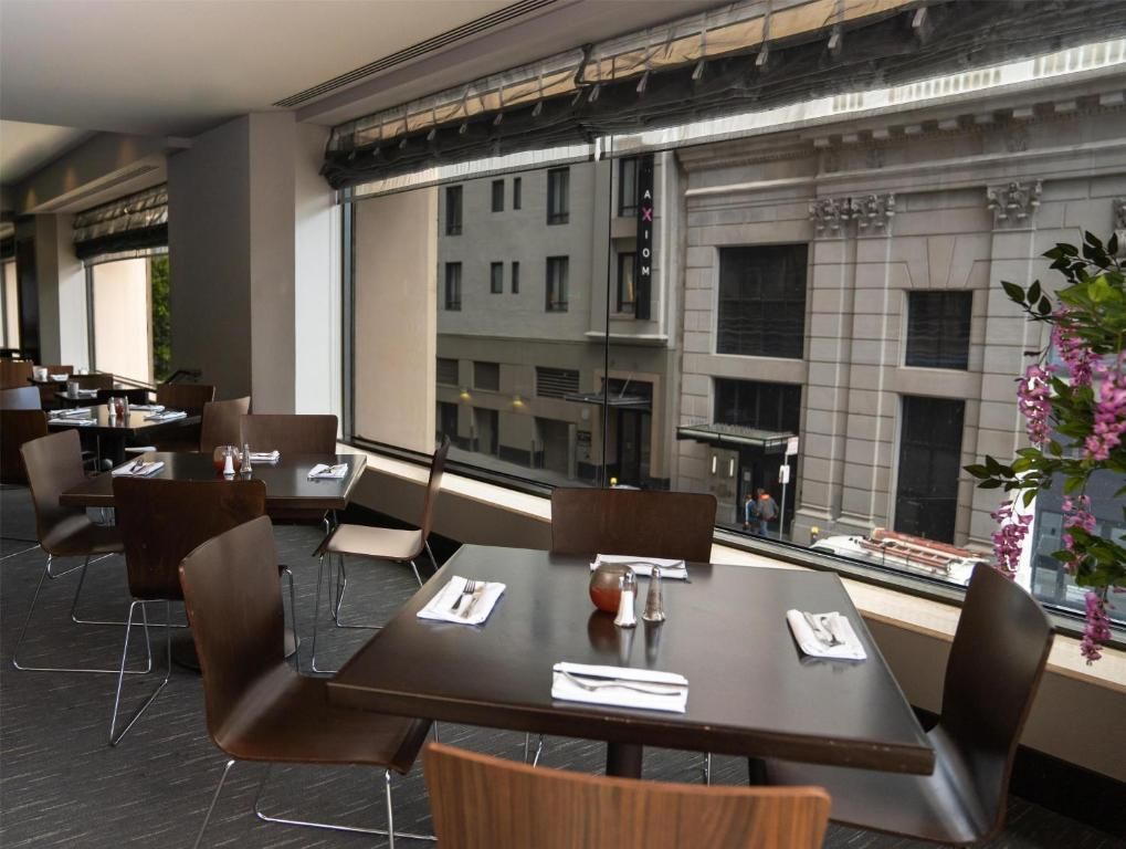 Parc 55 San Francisco, a Hilton Hotel фото 48