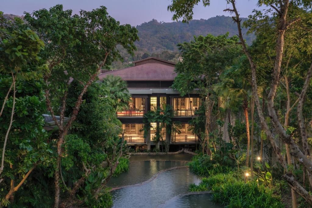 Pullman Phuket Arcadia Naithon Beach фото 79