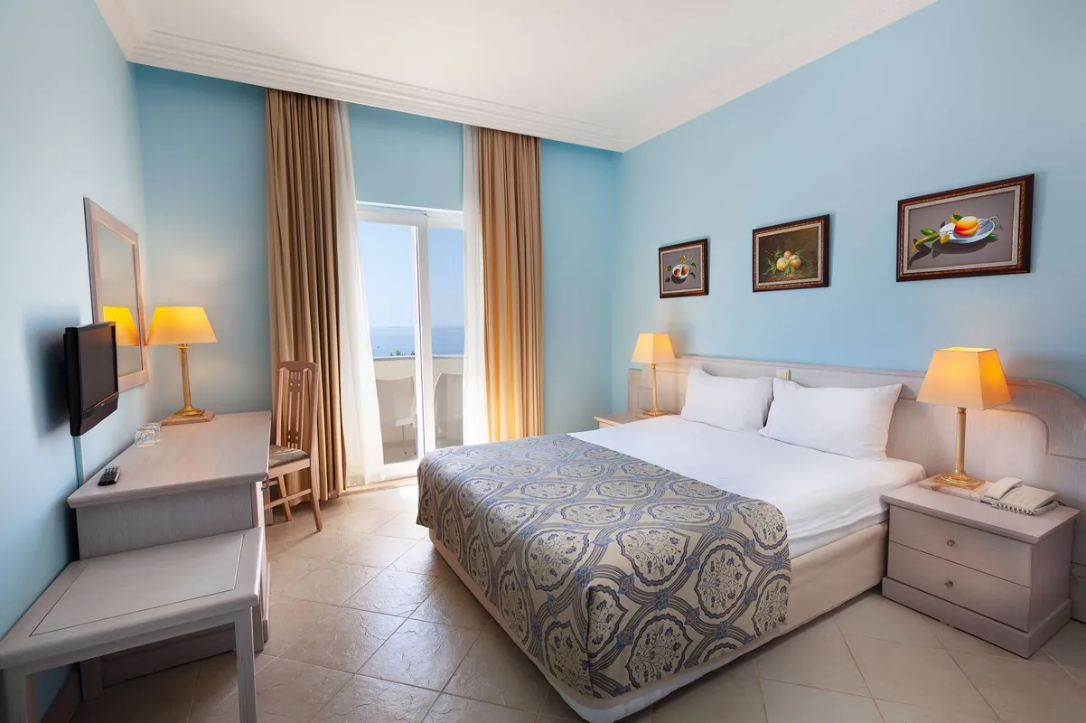 X Life Hotel Sarigerme (Adults Only) фото 5
