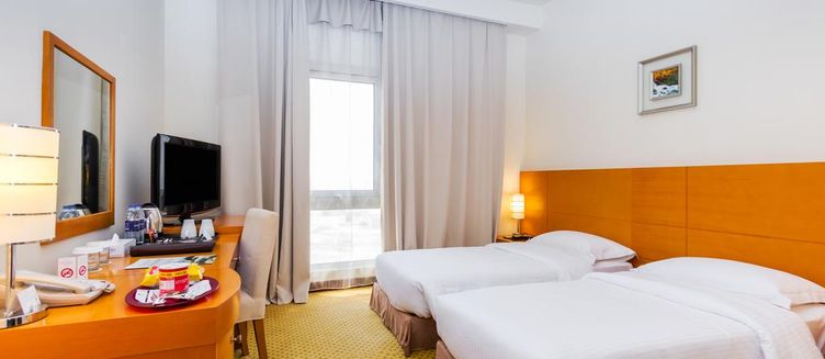 Фото отеля BM Acacia Hotel and Apartments