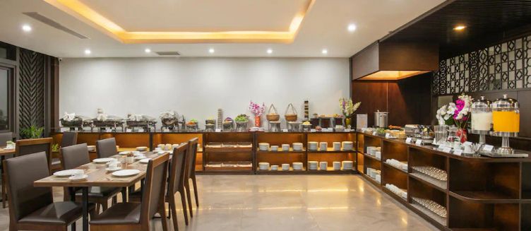 Фото отеля Palazzo Danang Beach