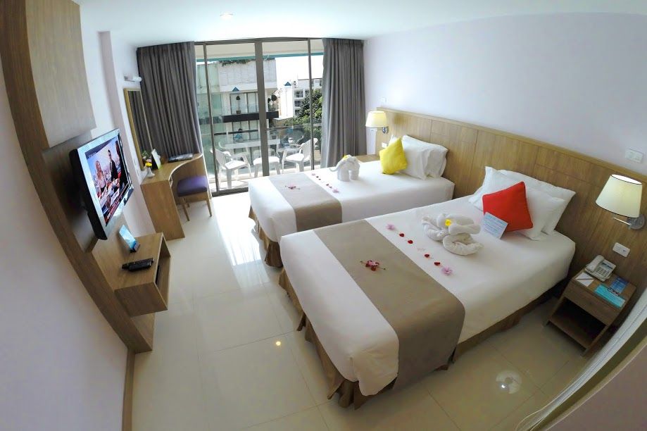 Andaman Beach Suites Hotel фото 59