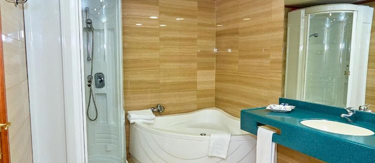 Фото отеля Hotel Zentral Center