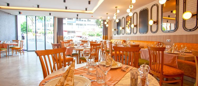 Фото отеля Old Town Point Hotel