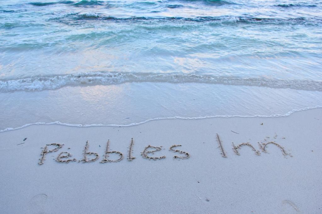 Pebbles Inn фото 25