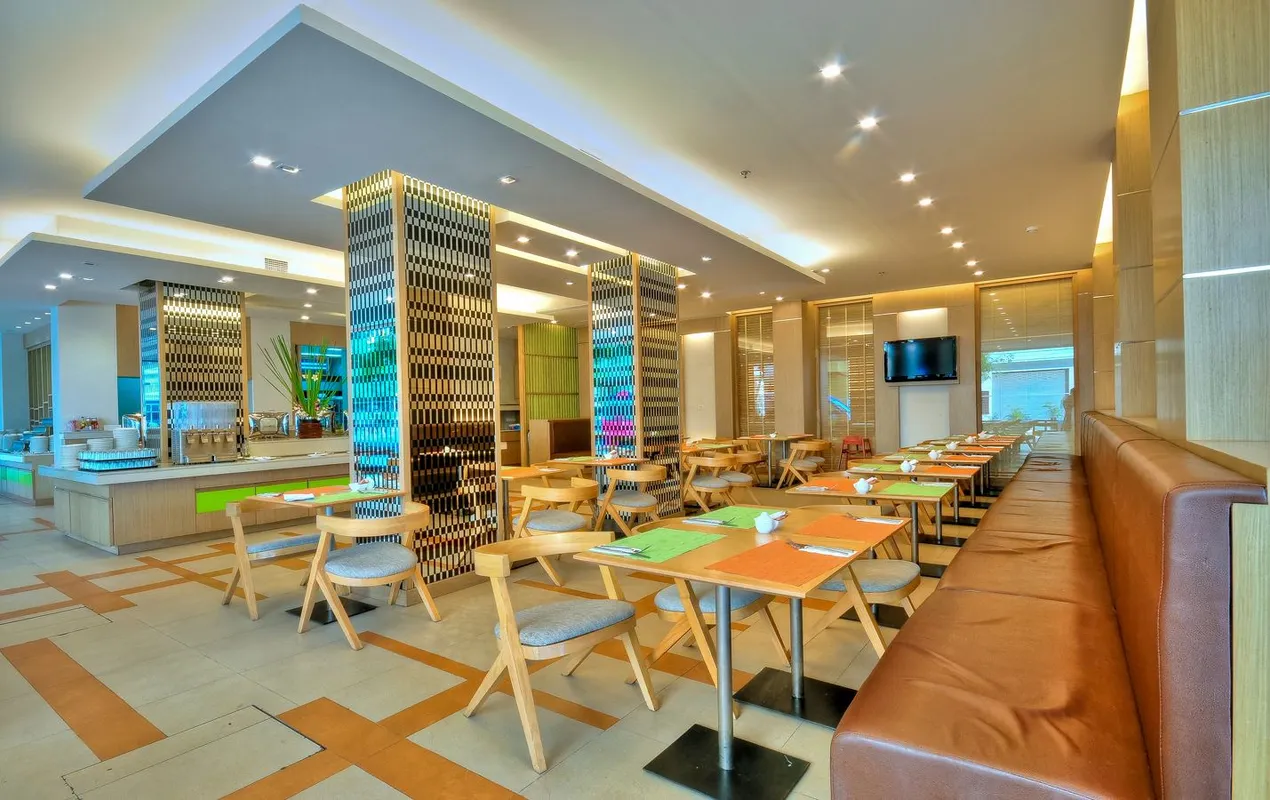 The Ashlee Plaza Patong Hotel & Spa фото 9