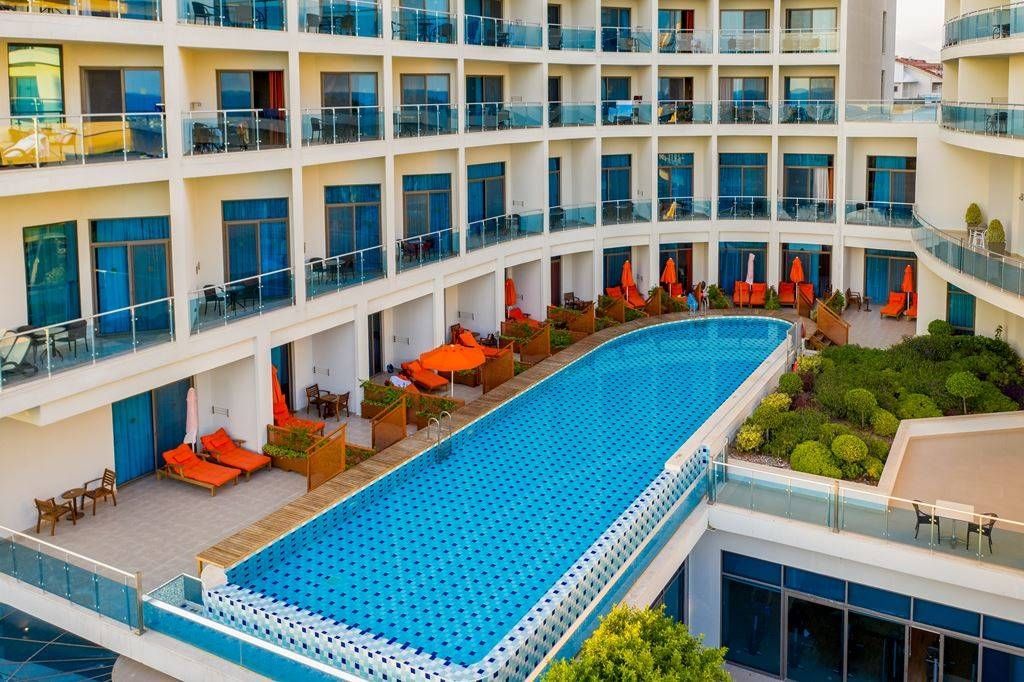 Commodore Elite Suites & Spa (Adults Only) фото 18