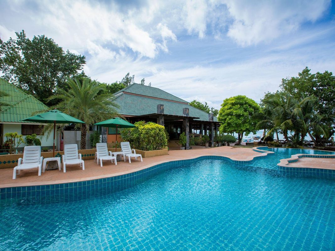 Phi Phi Andaman Beach Resort-SHA Plus фото 26