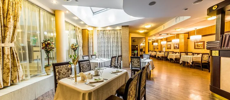 Фото отеля Cronwell Inn Стремянная