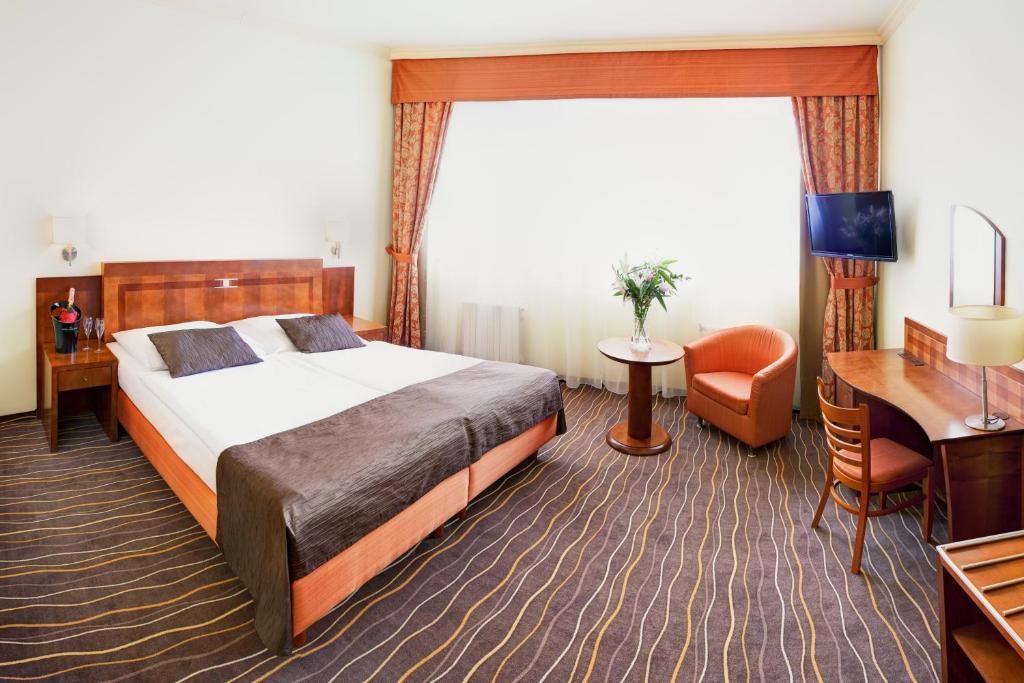 BEST WESTERN Hotel Bila Labut фото 12