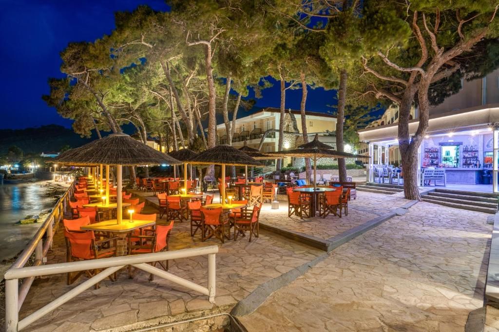 Castello Beach Hotel фото 25