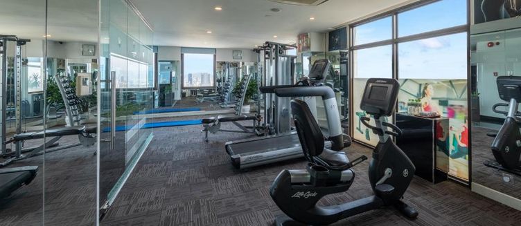 Фото отеля Mandila Beach Hotel Danang