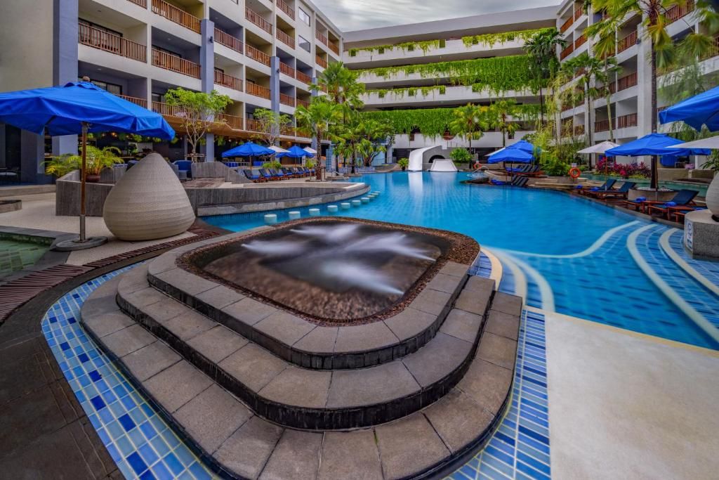 Deevana Plaza Phuket фото 87
